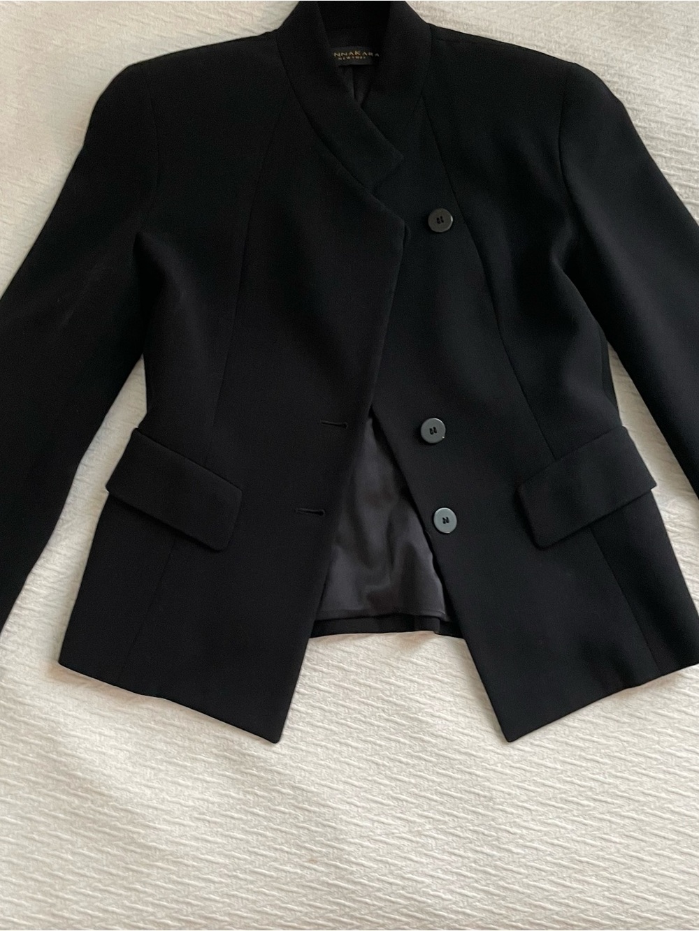 Donna Karan Pant Suit Vintage Black two-Piece pant Suit sz 36 Made in USA